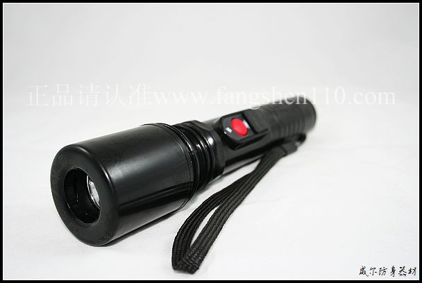 小红盾超级强光瞬晕防身电啪啪305型的说明图片